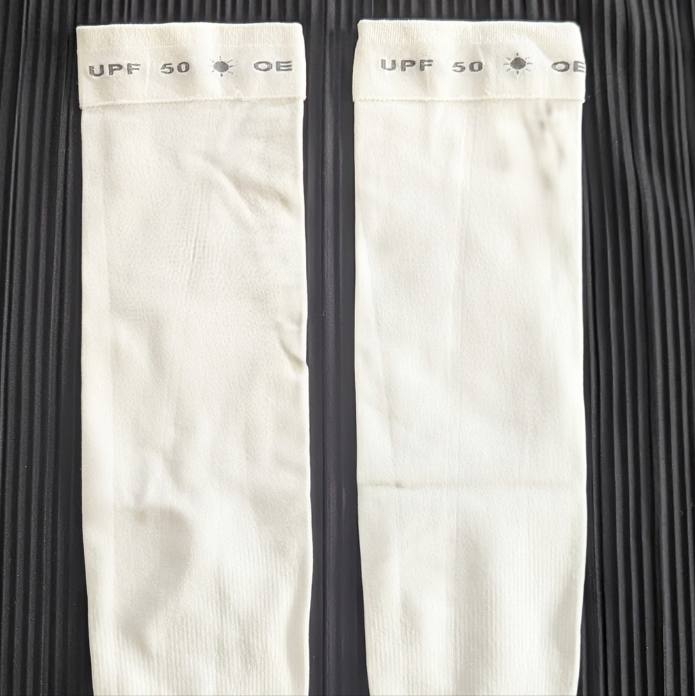UPF 50 Removable Sleeves. NEW